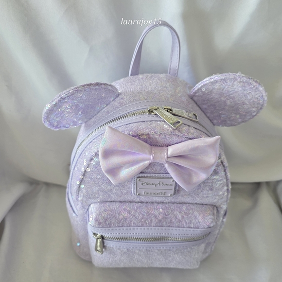 🌞SOLD🌞 Disney Parks Loungefly Opalescent Lavender Sequin Backpack Minnie Mouse - Picture 3 of 12